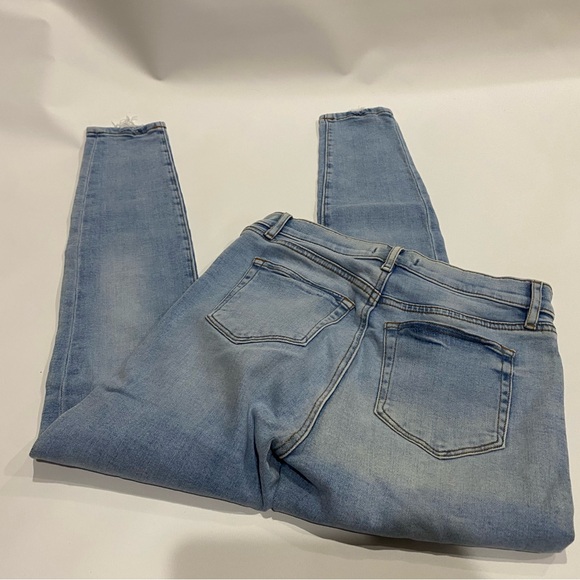 LOFT Women's Light Blue High Waist Skinny Jeans- Womens size 0 - Picture 5 of 5